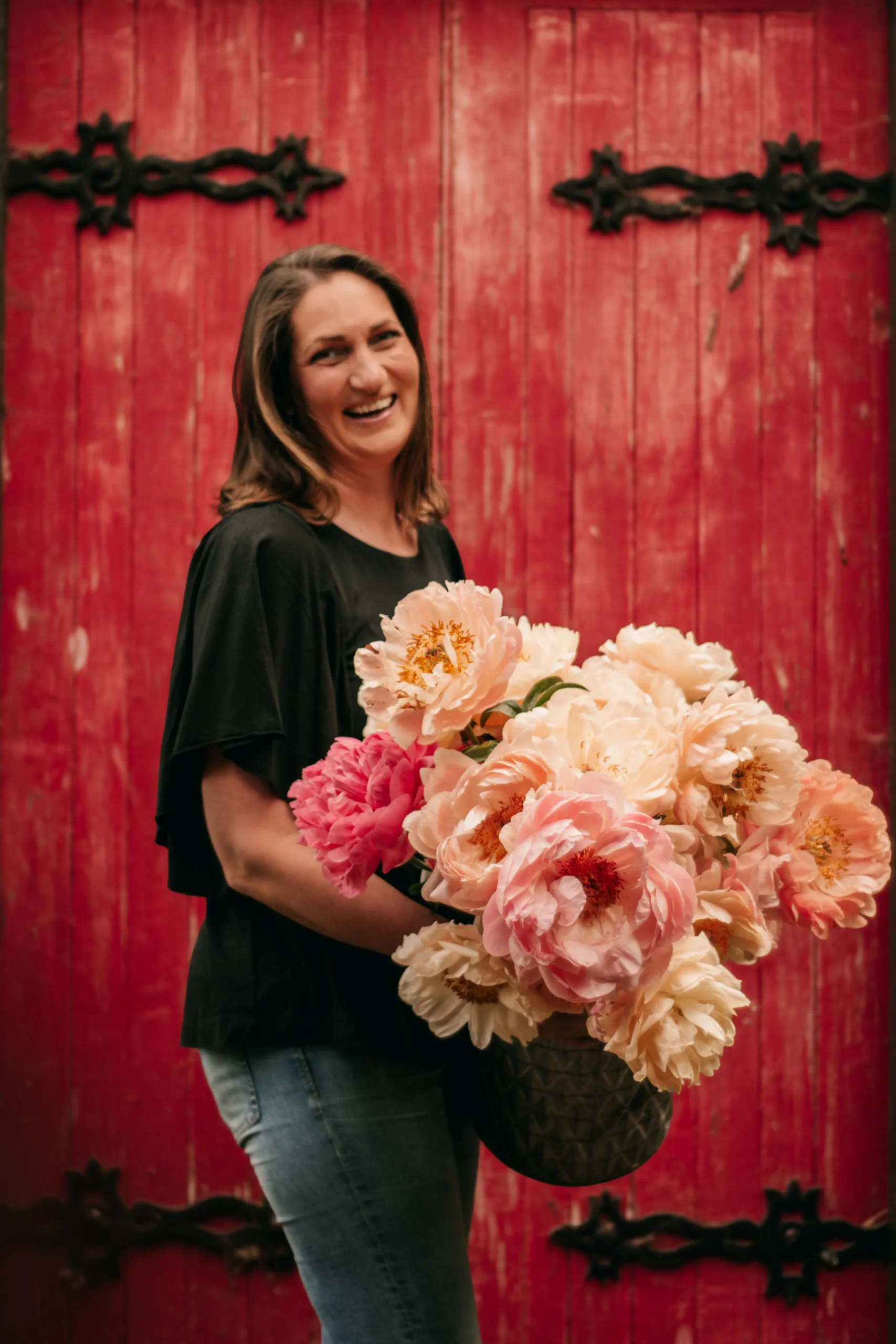 subscription for a bunch of peonies to be delivered each week for 3 weeks